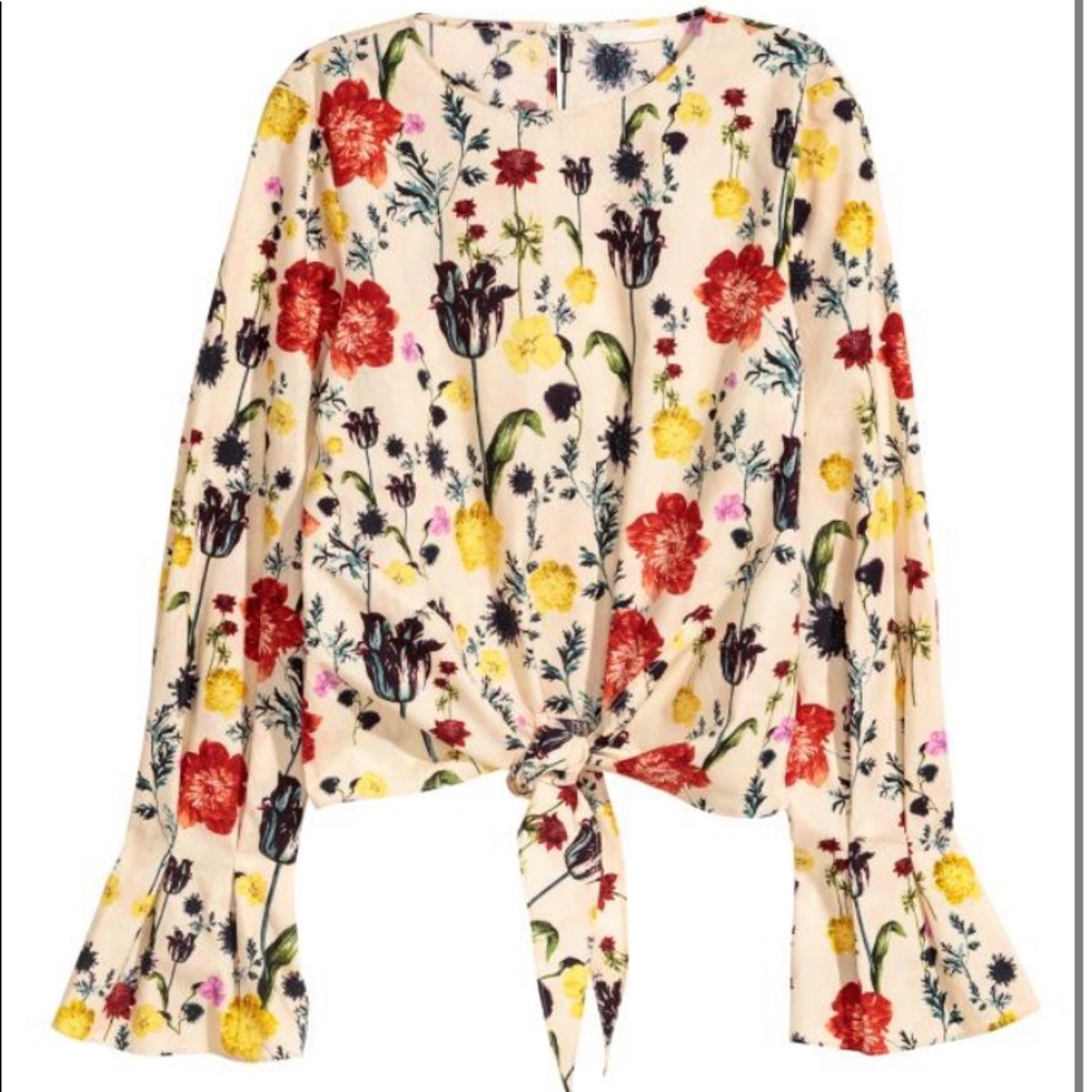 Tie Hem Floral Top with Bell Sleeves